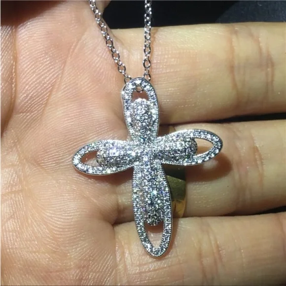 New 925 Silver Plated CZ Cross Necklace - Picture 6 of 7